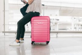 how to travel while pregnant